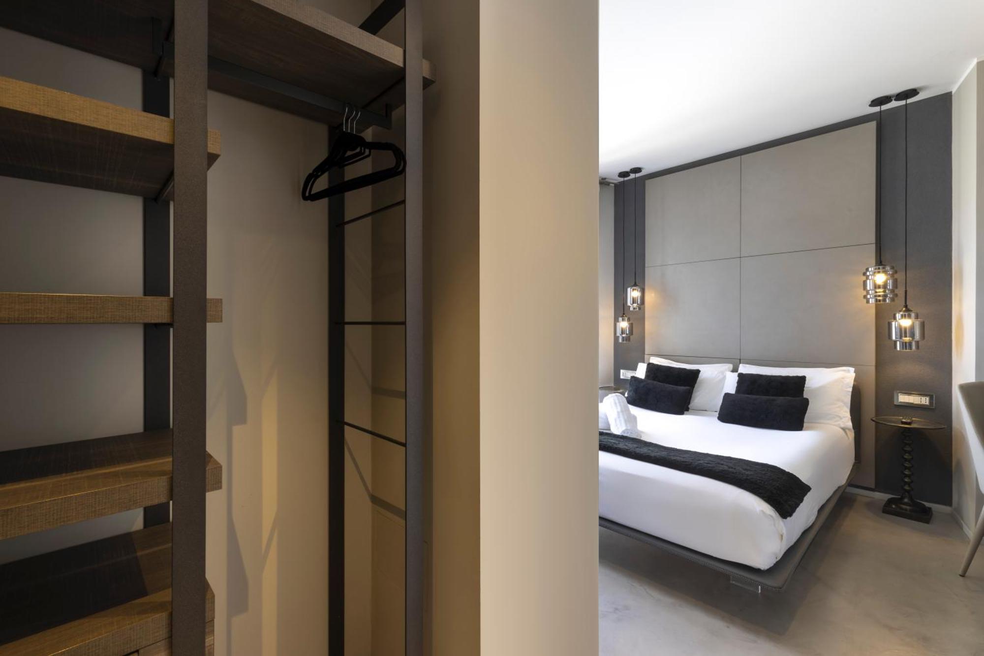Bed and Breakfast Milestone (Adults Only) Quartu SantʼElena Exterior foto