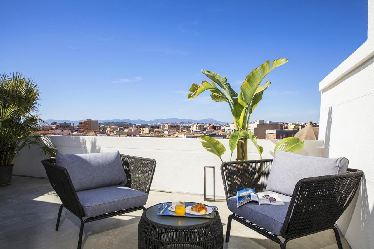 Bed and Breakfast Milestone (Adults Only) Quartu SantʼElena Exterior foto